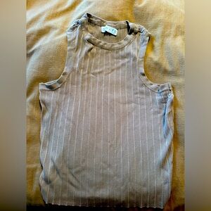 Primark ribbed short sleeve shirt. Size L